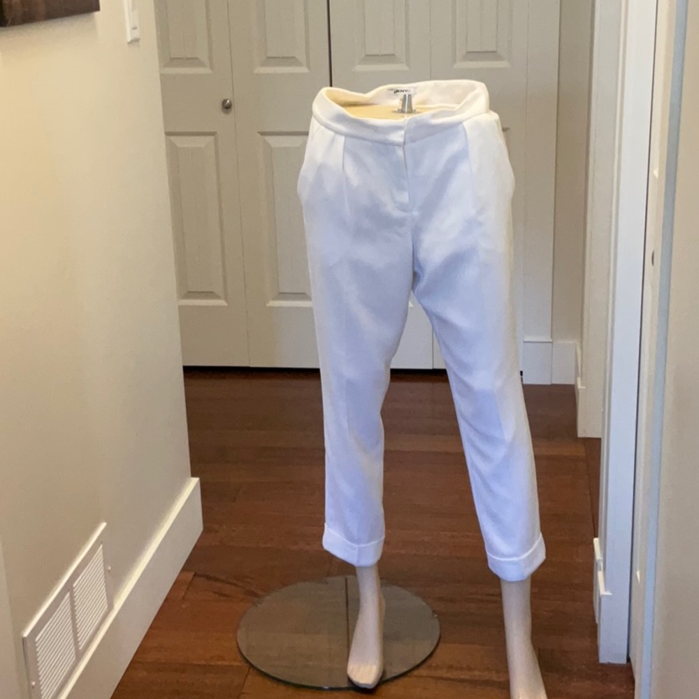 DONNA KARAN NY (DKNY) Women’s White Cropped Pants Size 6